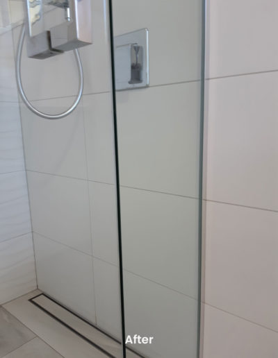 Pristine Shower Clean after shower clean service removed and prtect against shower scum and scale